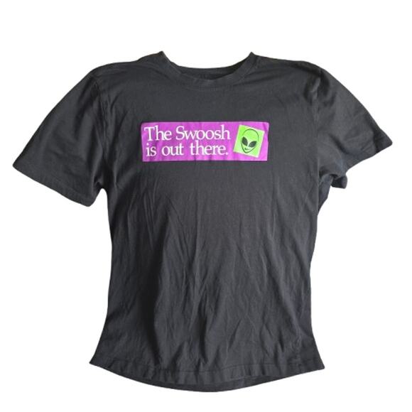 Nike Alien “The Swoosh Is Out There” Tee – Size L - Picture 1 of 2